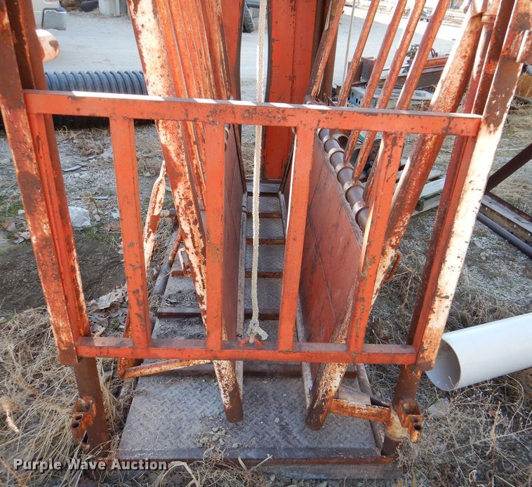 image for item DN5450 Top Hand  squeeze chute