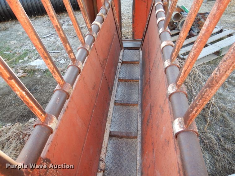 image for item DN5450 Top Hand  squeeze chute