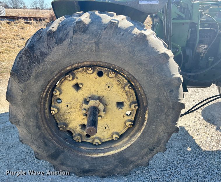 image for item ID9711 1967 John Deere 4020  tractor