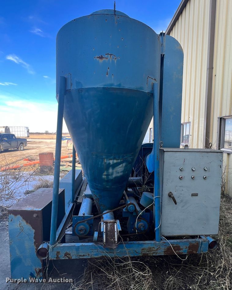 image for item ID9712 Newton  Gravity grain cleaner