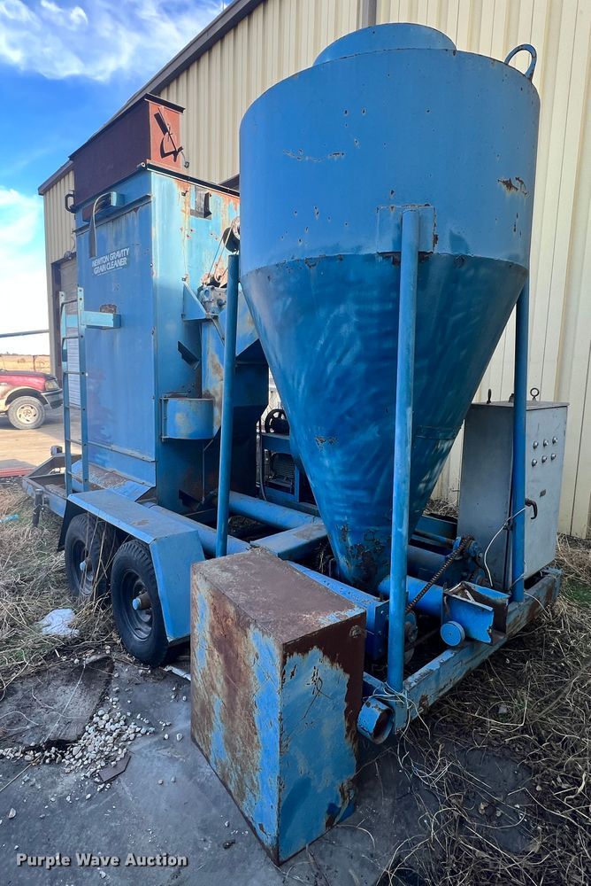 image for item ID9712 Newton  Gravity grain cleaner