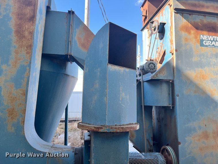 image for item ID9712 Newton  Gravity grain cleaner