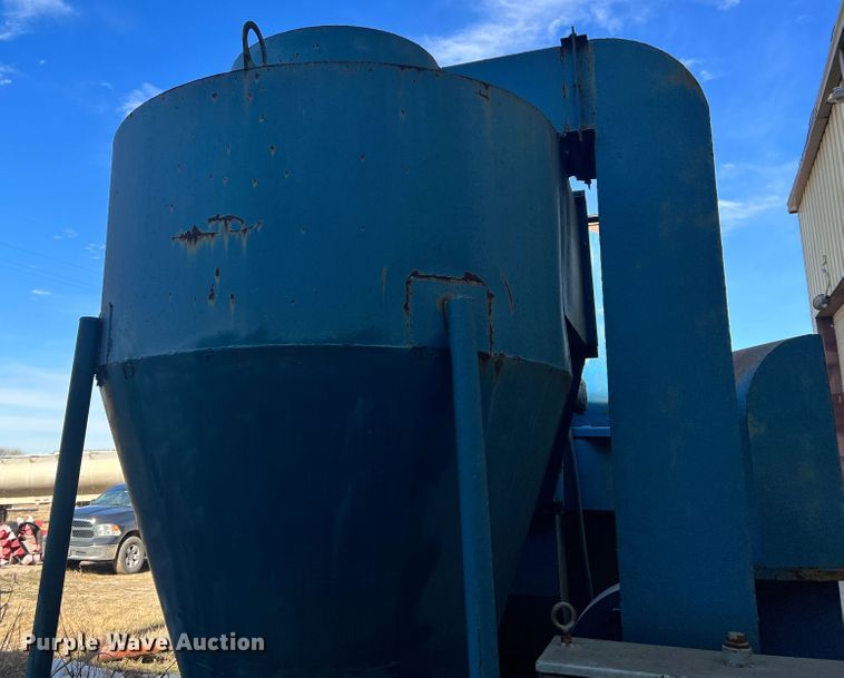 image for item ID9712 Newton  Gravity grain cleaner