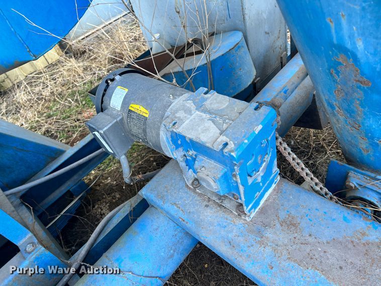 image for item ID9712 Newton  Gravity grain cleaner