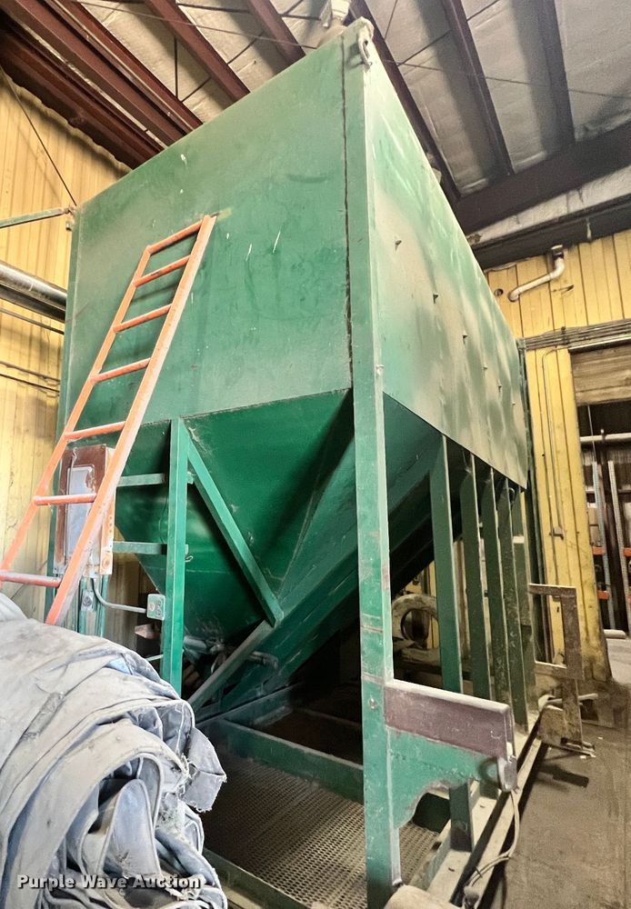 image for item ID9713 1983 Shop built seed cleaner