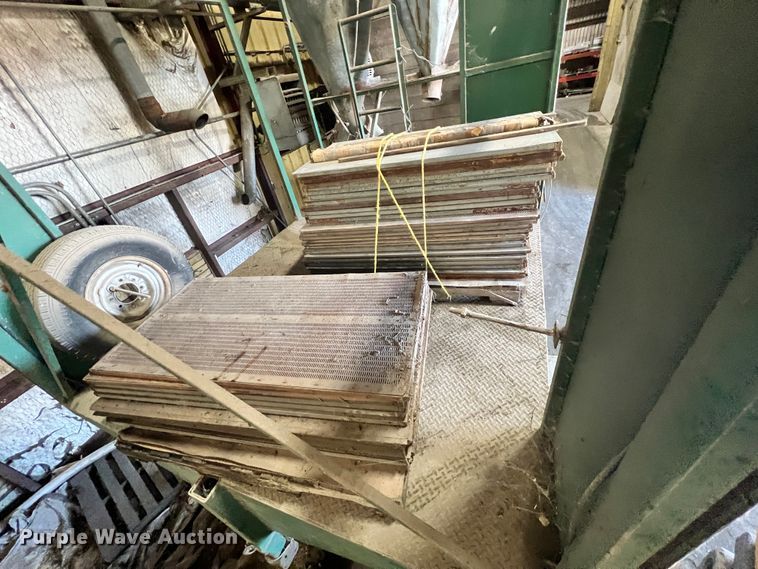 image for item ID9713 1983 Shop built seed cleaner