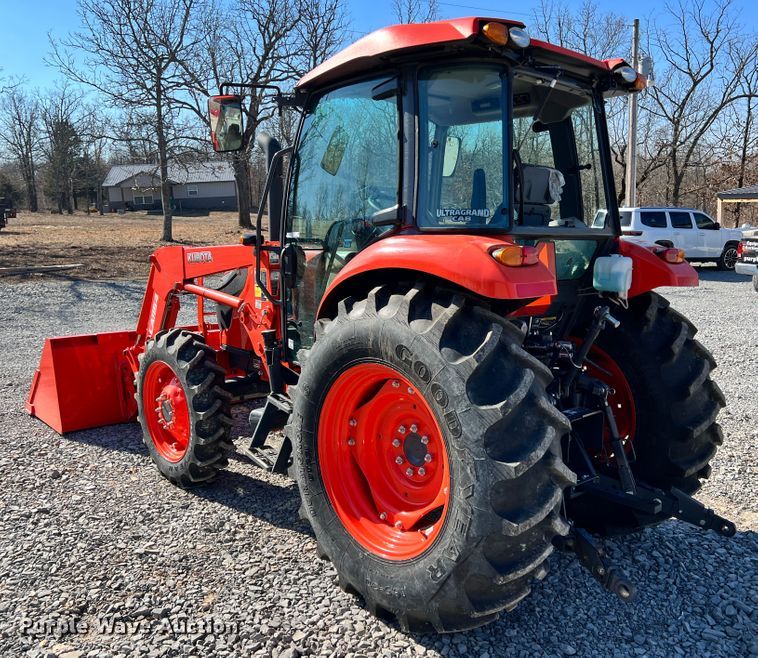 image for item ID9724 2020 Kubota M7060  MFWD tractor