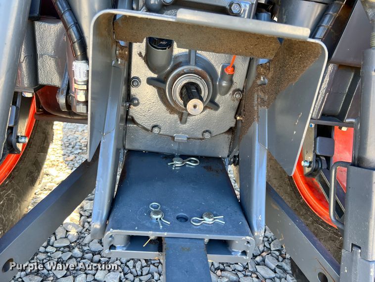 image for item ID9724 2020 Kubota M7060  MFWD tractor