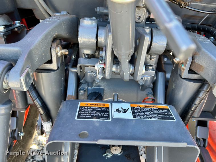 image for item ID9724 2020 Kubota M7060  MFWD tractor