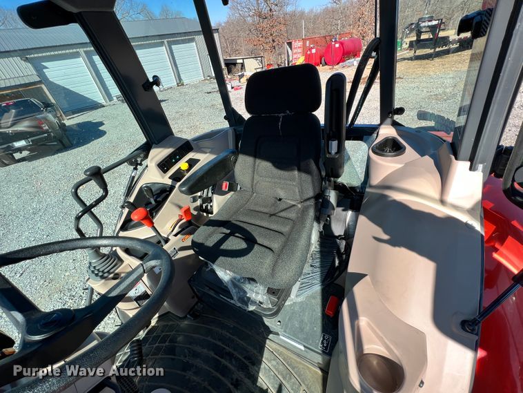 image for item ID9724 2020 Kubota M7060  MFWD tractor