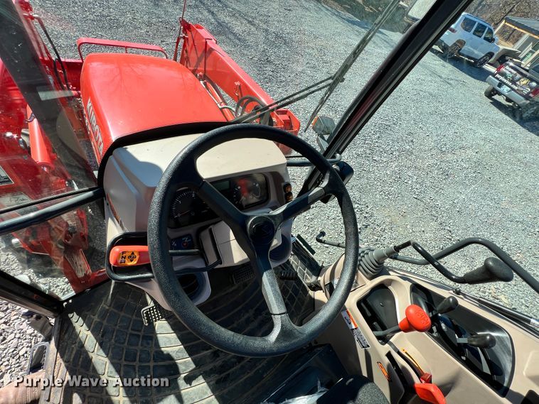 image for item ID9724 2020 Kubota M7060  MFWD tractor