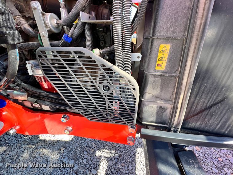 image for item ID9724 2020 Kubota M7060  MFWD tractor