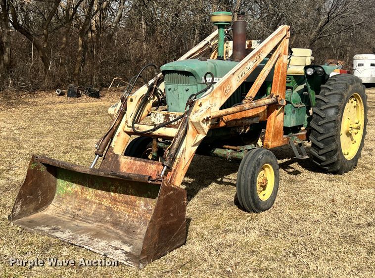 image for item ID9730 1963 John Deere 4010  tractor