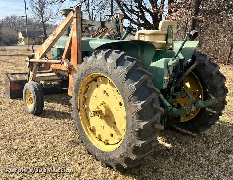 image for item ID9730 1963 John Deere 4010  tractor
