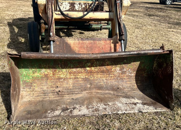 image for item ID9730 1963 John Deere 4010  tractor