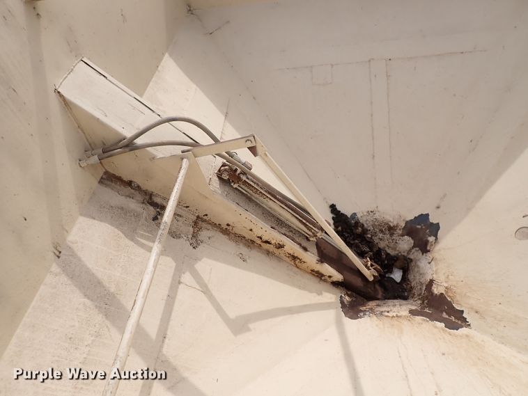 image for item IH9656 Weigh wagon