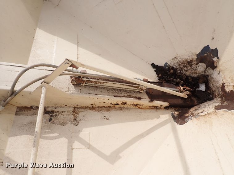 image for item IH9656 Weigh wagon