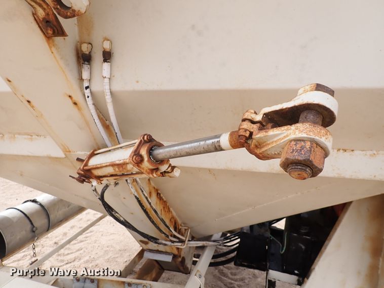 image for item IH9656 Weigh wagon