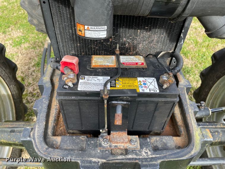 image for item IJ9723 2014 Case IH Farmall 75A  MFWD tractor