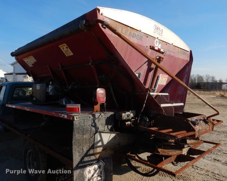 image for item IM9588 New Leader L2020G4 spreader bed