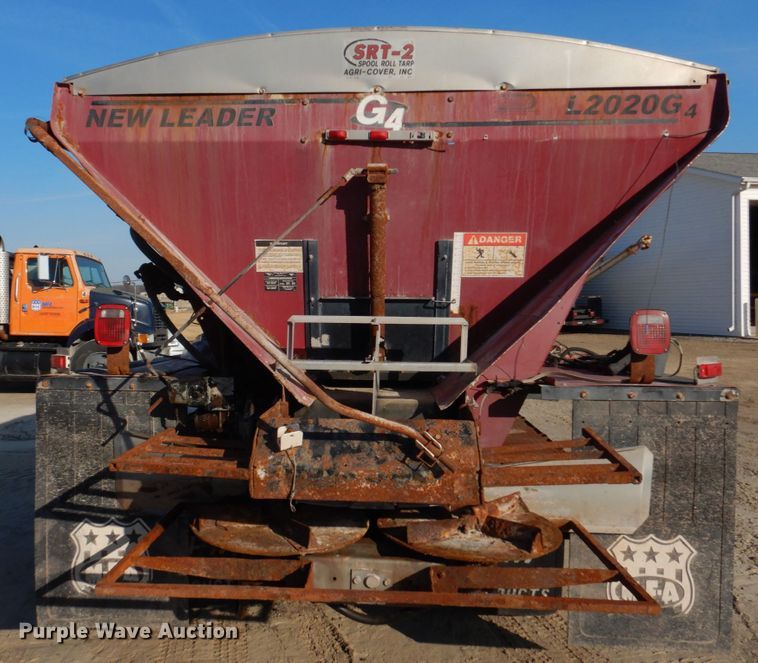 image for item IM9588 New Leader L2020G4 spreader bed