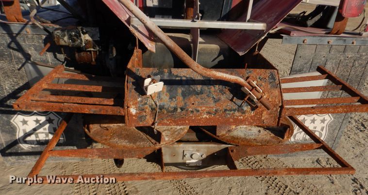 image for item IM9588 New Leader L2020G4 spreader bed