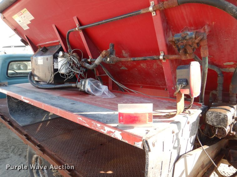 image for item IM9588 New Leader L2020G4 spreader bed