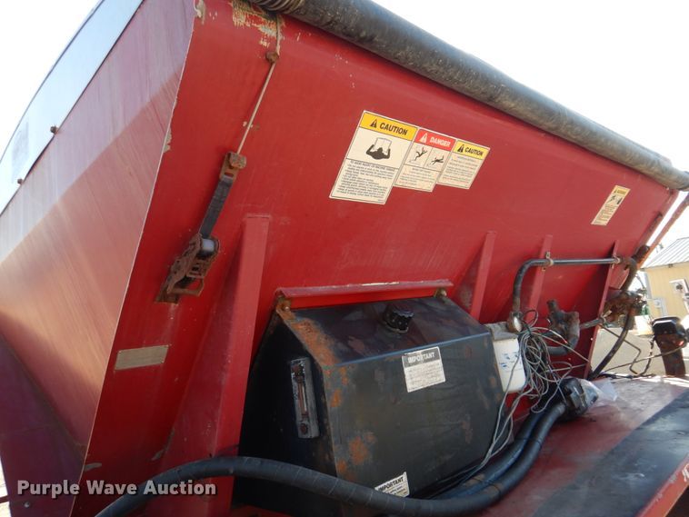 image for item IM9588 New Leader L2020G4 spreader bed