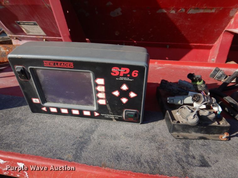 image for item IM9588 New Leader L2020G4 spreader bed