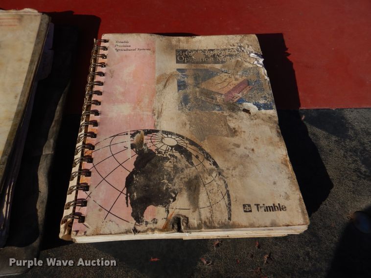 image for item IM9588 New Leader L2020G4 spreader bed