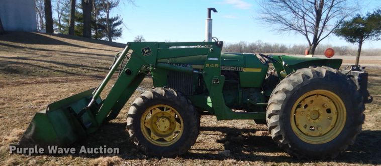 image for item IU9818 1983 John Deere 2550  MFWD tractor
