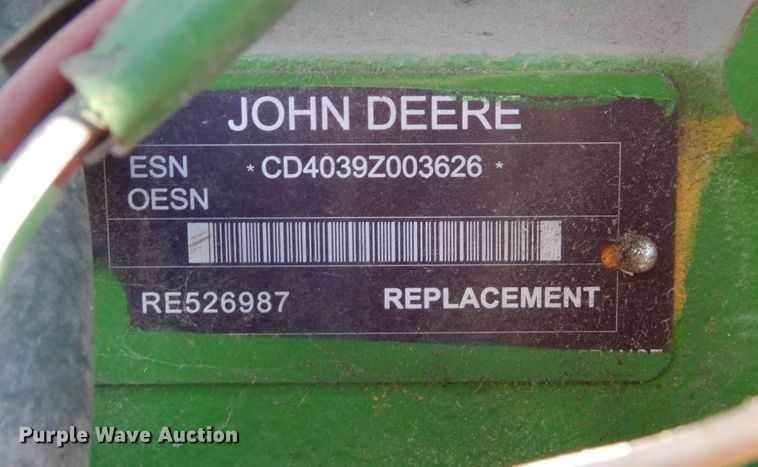 image for item IU9818 1983 John Deere 2550  MFWD tractor