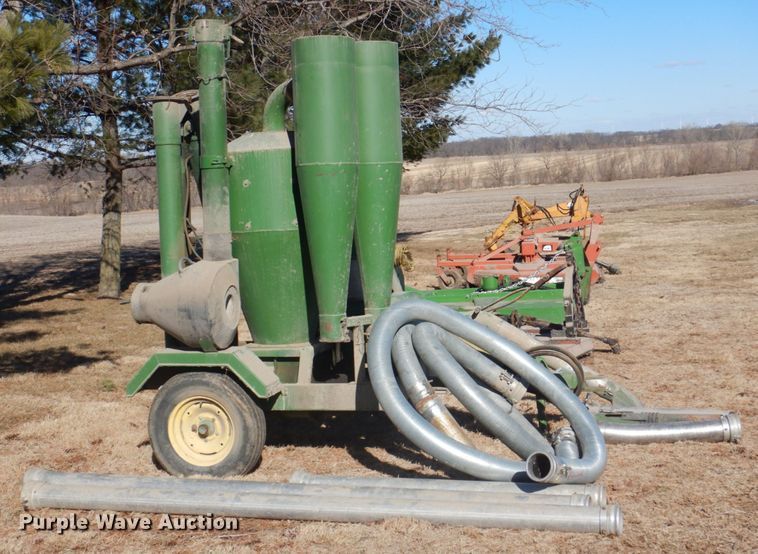 image for item JJ9371 Conveyair  grain vacuum