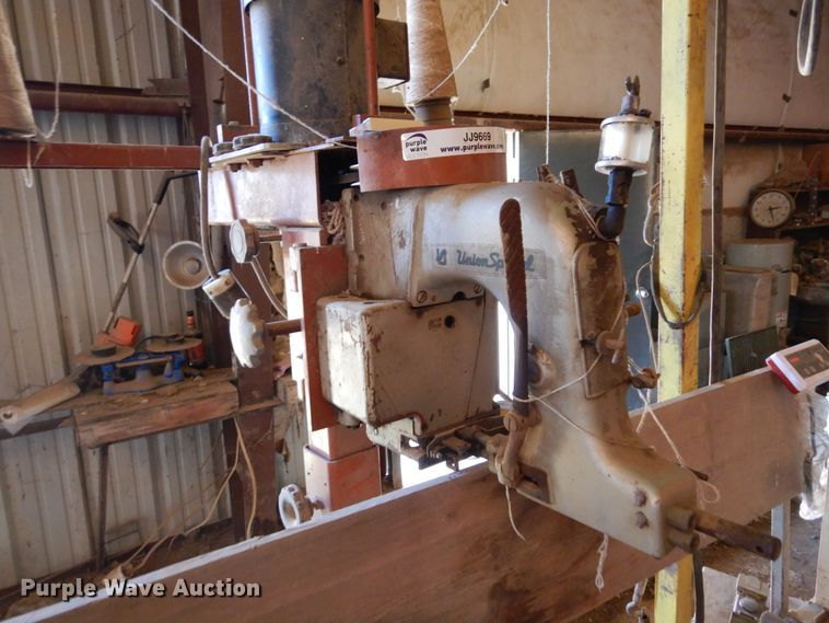 image for item JJ9669 Union Special grain sack sewing machine