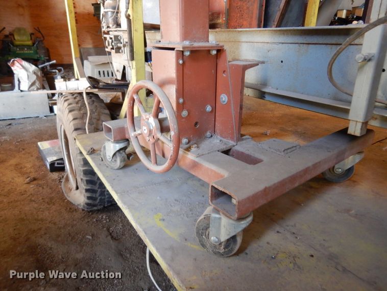 image for item JJ9669 Union Special grain sack sewing machine