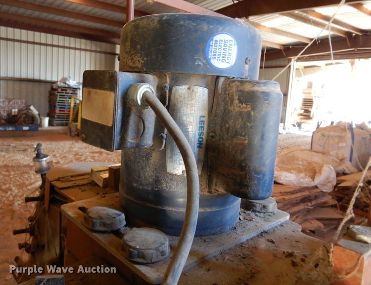 image for item JJ9669 Union Special grain sack sewing machine