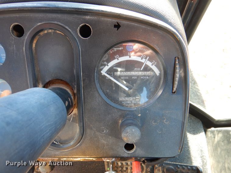 image for item JS9722 1979 John Deere 4430  tractor