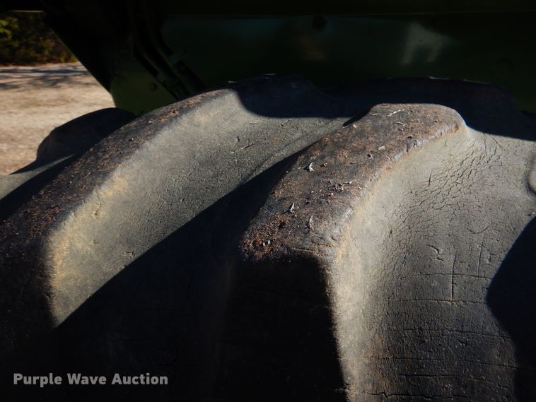 image for item JS9722 1979 John Deere 4430  tractor