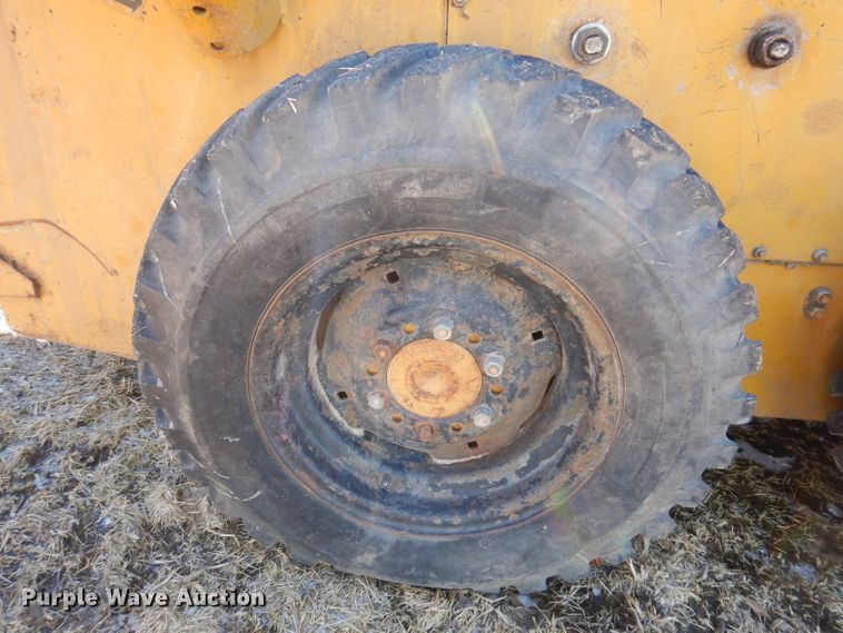 image for item KG9977 Case 1737S  skid steer loader