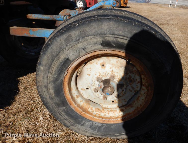 image for item KG9978 Ford 7000  tractor