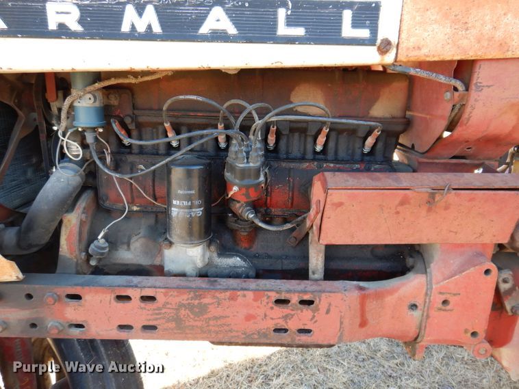 image for item KG9979 Farmall 656  tractor