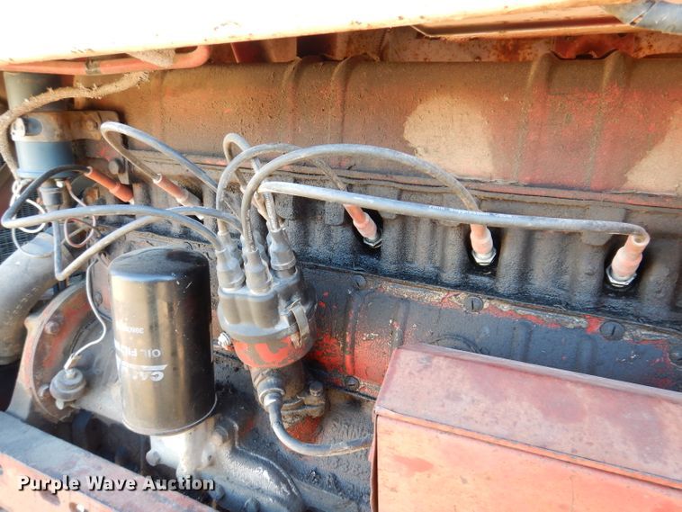 image for item KG9979 Farmall 656  tractor