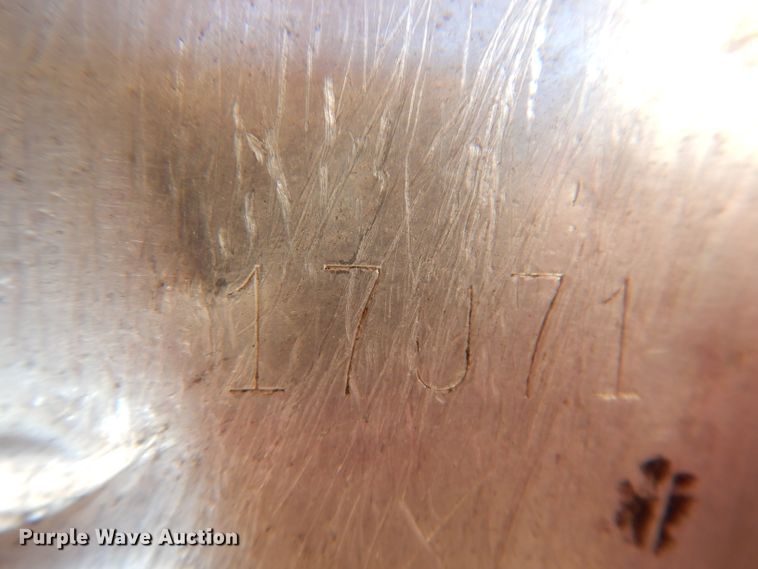 image for item KG9979 Farmall 656  tractor