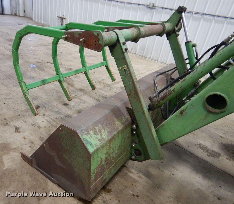image for item KG9989 1967 John Deere 4020  tractor