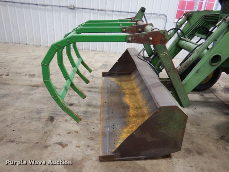 image for item KG9989 1967 John Deere 4020  tractor