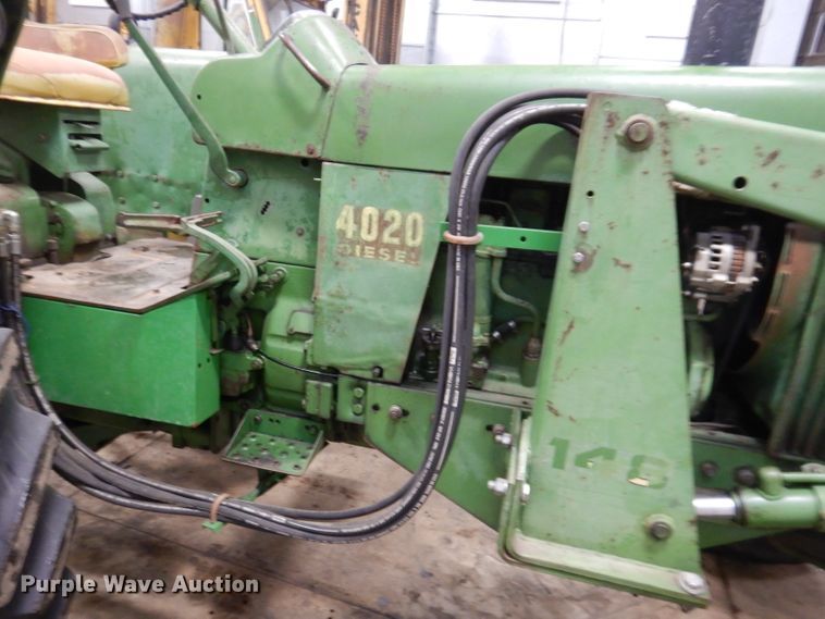 image for item KG9989 1967 John Deere 4020  tractor