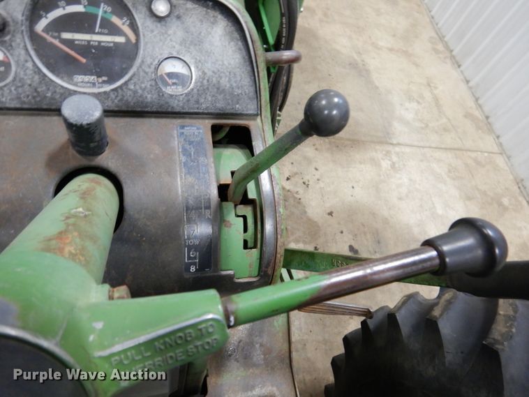 image for item KG9989 1967 John Deere 4020  tractor