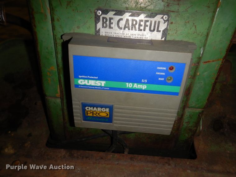 image for item KG9989 1967 John Deere 4020  tractor