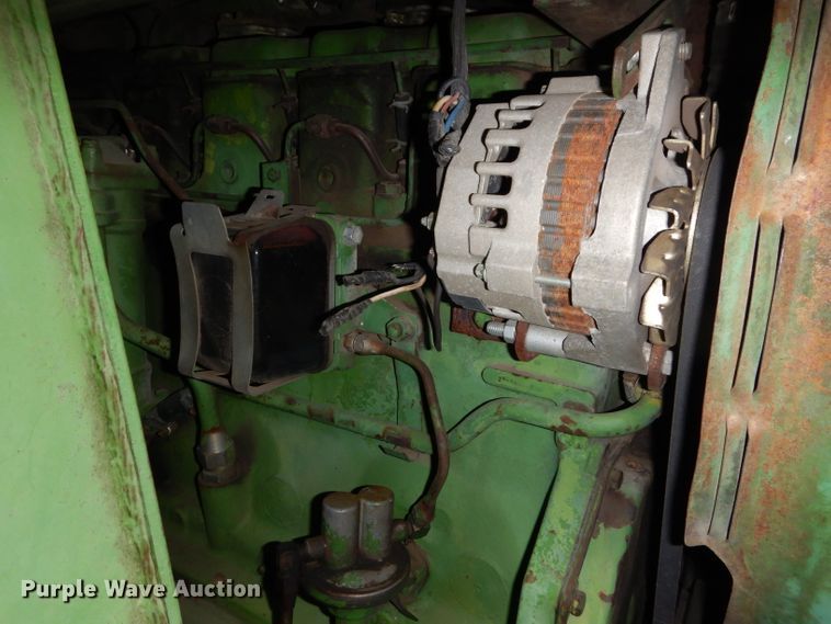 image for item KG9989 1967 John Deere 4020  tractor