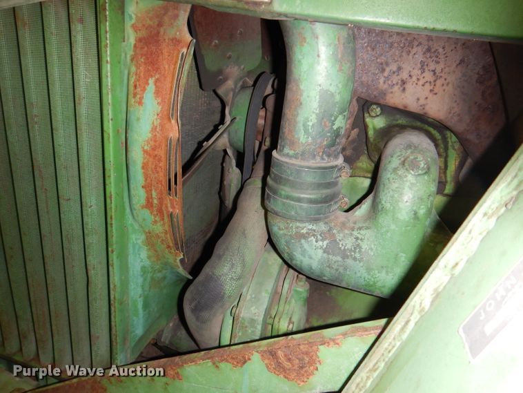 image for item KG9989 1967 John Deere 4020  tractor